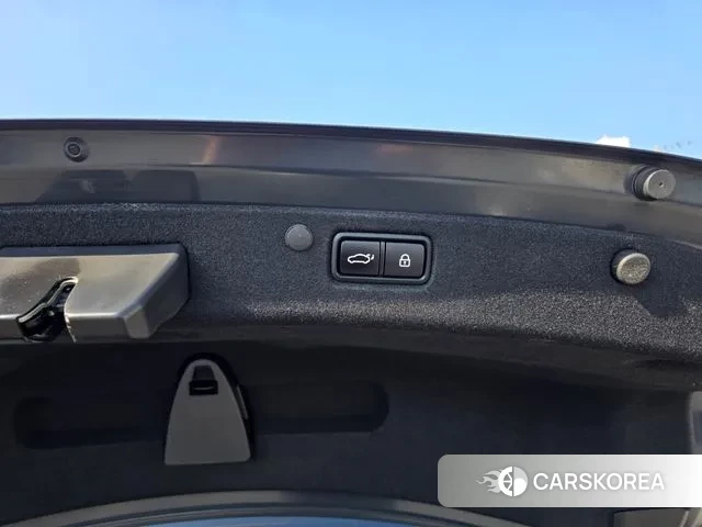 Hyundai Grandeur IG Hybrid id 3330655 из Кореи 10