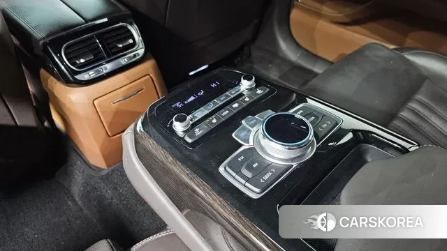 Genesis G90 id 3592957 из Кореи 10