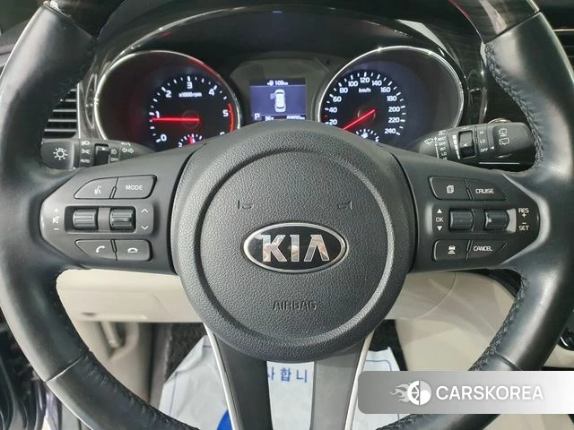 Kia The New Carnival id 4737460 из Кореи 10