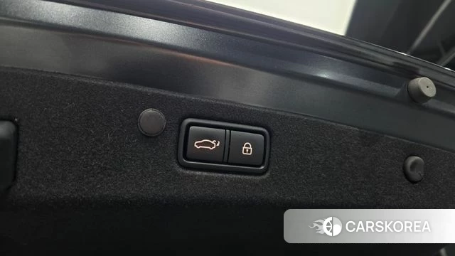 Hyundai The New Grandeur IG id 3800437 из Кореи 10