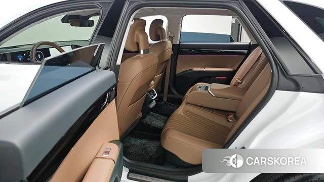 Hyundai Grandeur Hybrid (GN7) id 4329430 из Кореи 10