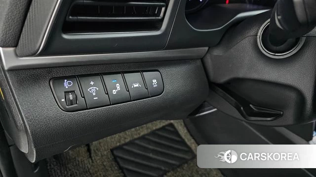 Hyundai The New Avante AD id 4465440 из Кореи 10