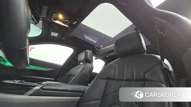 BMW 7 Series (G70) id 3599900 из Кореи 10