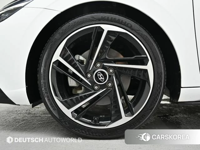 Hyundai Avante (CN7) id 4550859 из Кореи 10