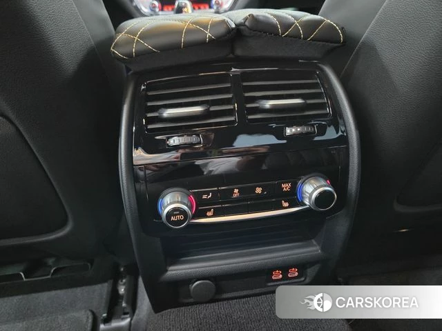BMW 5 Series (G30) id 4475143 из Кореи 10