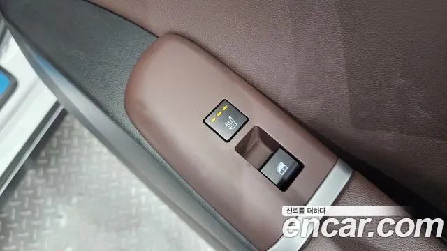 Hyundai Grandeur Hybrid (GN7) id 2455338 из Кореи 10