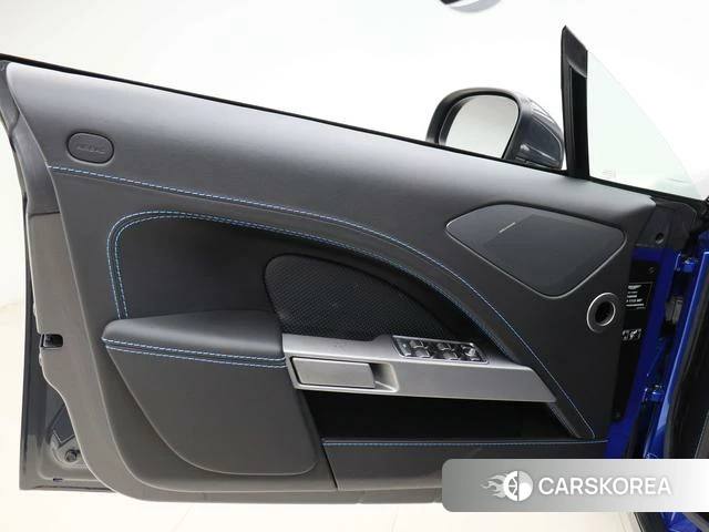 Aston Martin Rapide id 4210911 из Китая 10