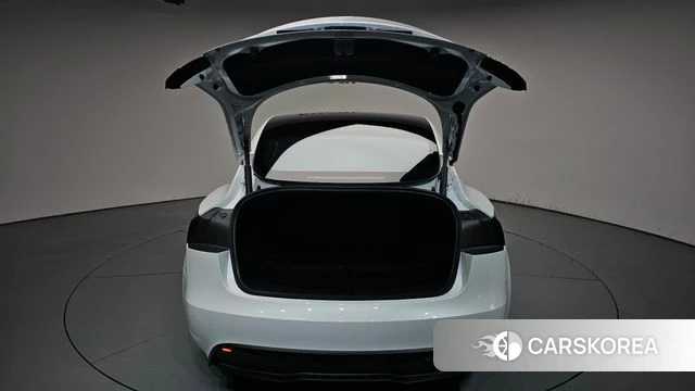Tesla Model 3 id 4748879 из Кореи 10
