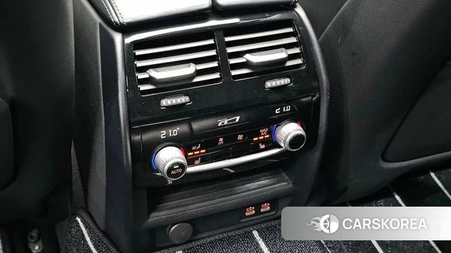 BMW 5 Series (G30) id 4683717 из Кореи 10