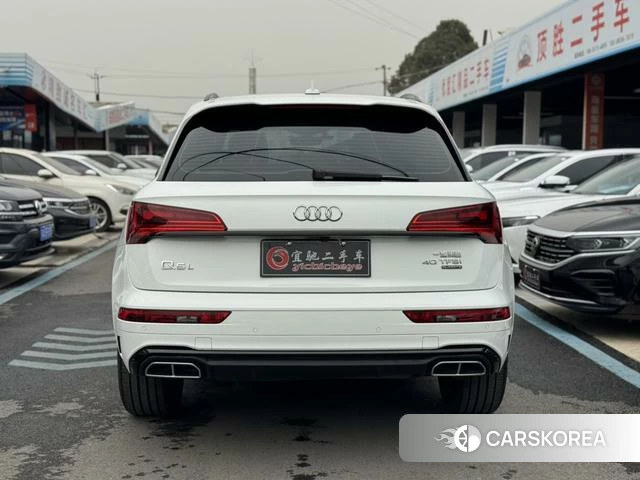Audi Q5L id 4299879 из Китая 10