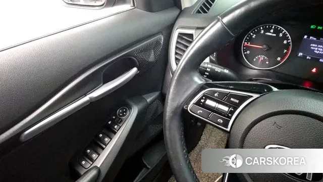 Kia Seltos id 3417468 из Кореи 10