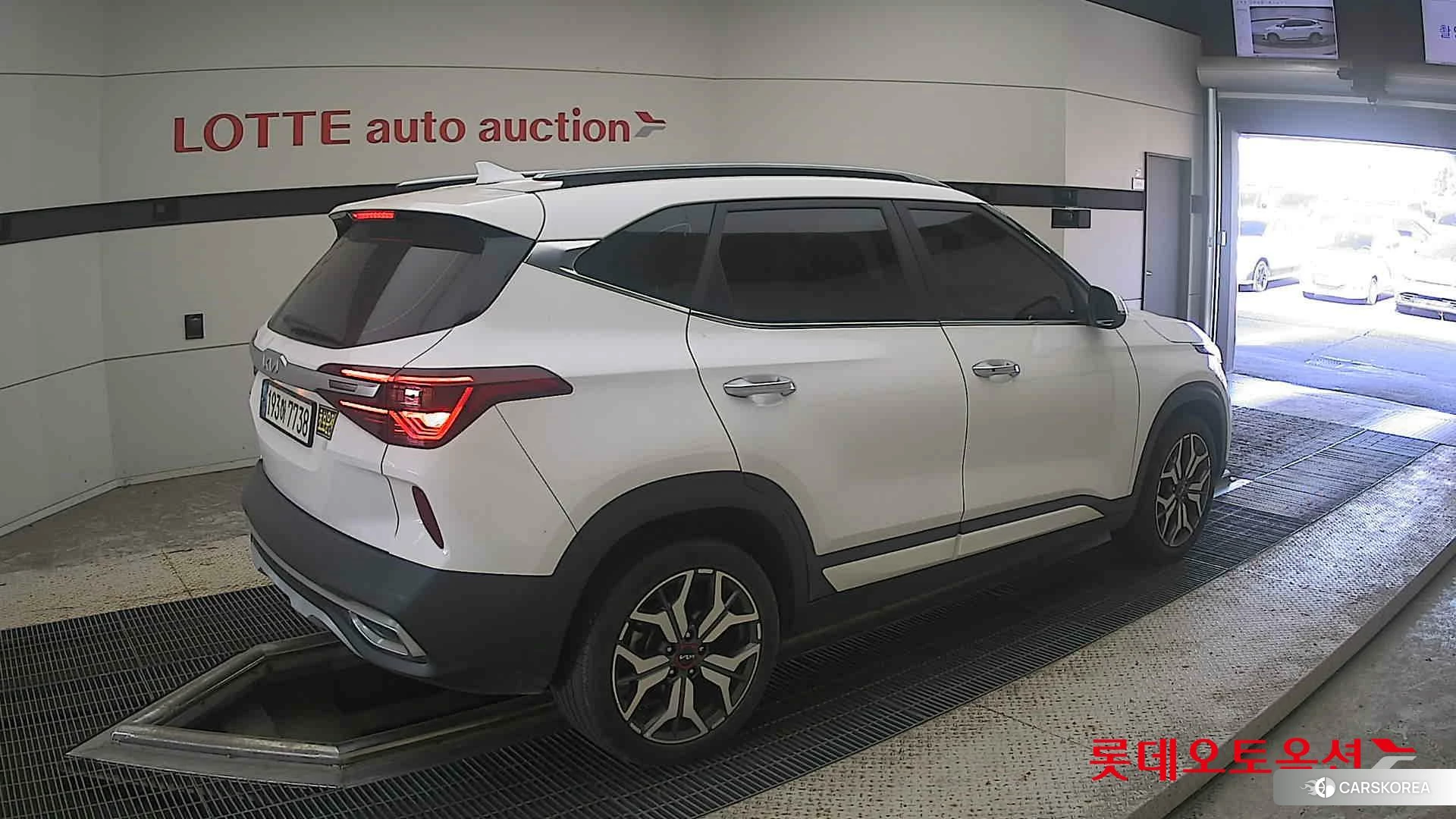 Kia Seltos id 4902466 из Кореи 10