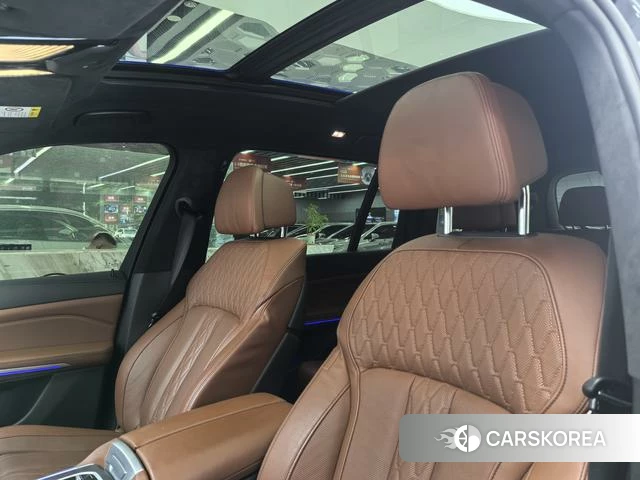 BMW X7 id 4359479 из Китая 10