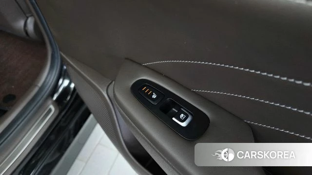 Kia Stinger Meister id 4779714 из Кореи 10