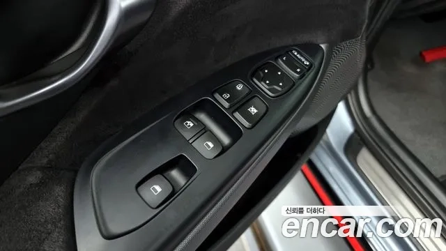 Hyundai Veloster (JS) id 2917077 из Кореи 10