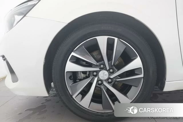 Peugeot 408 id 4213665 из Китая 10