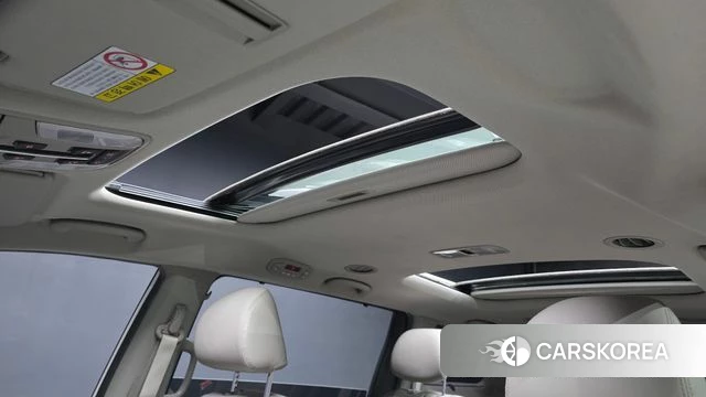 Kia All New Carnival id 4937817 из Кореи 10