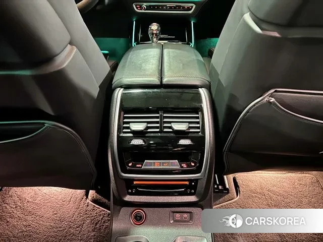 BMW X7 (G07) id 3587402 из Кореи 10