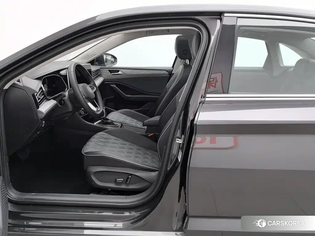 Volkswagen Sagitar id 4599832 из Китая 10