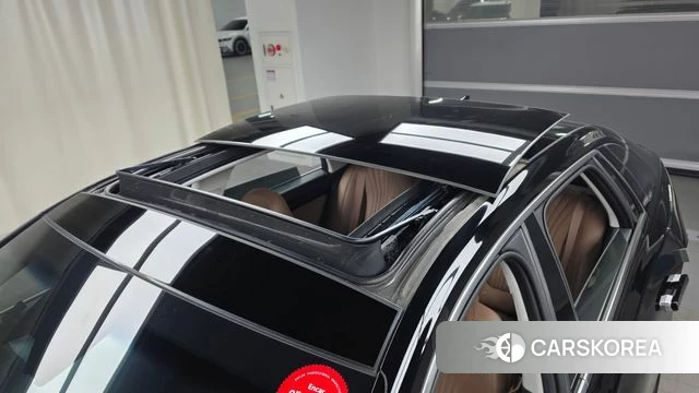 Hyundai Grandeur (GN7) id 3864981 из Кореи 10