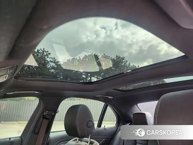 Mercedes-Benz E-Class W213 id 3410938 из Кореи 10