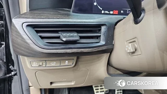 Kia K8 id 3702478 из Кореи 10