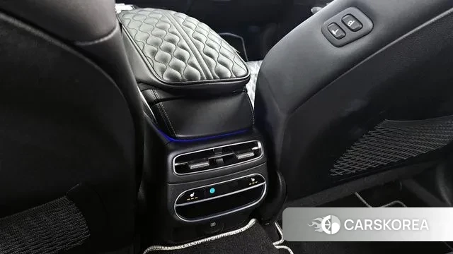 Genesis GV70 id 2890558 из Кореи 10