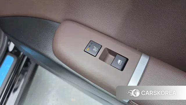 Hyundai Grandeur (GN7) id 3217902 из Кореи 10