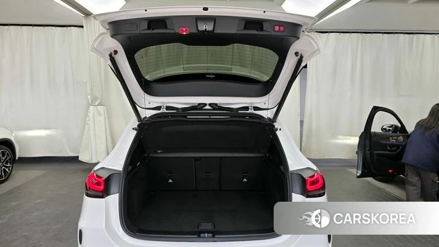 Mercedes-Benz GLA - Class H247 id 3828180 из Кореи 10