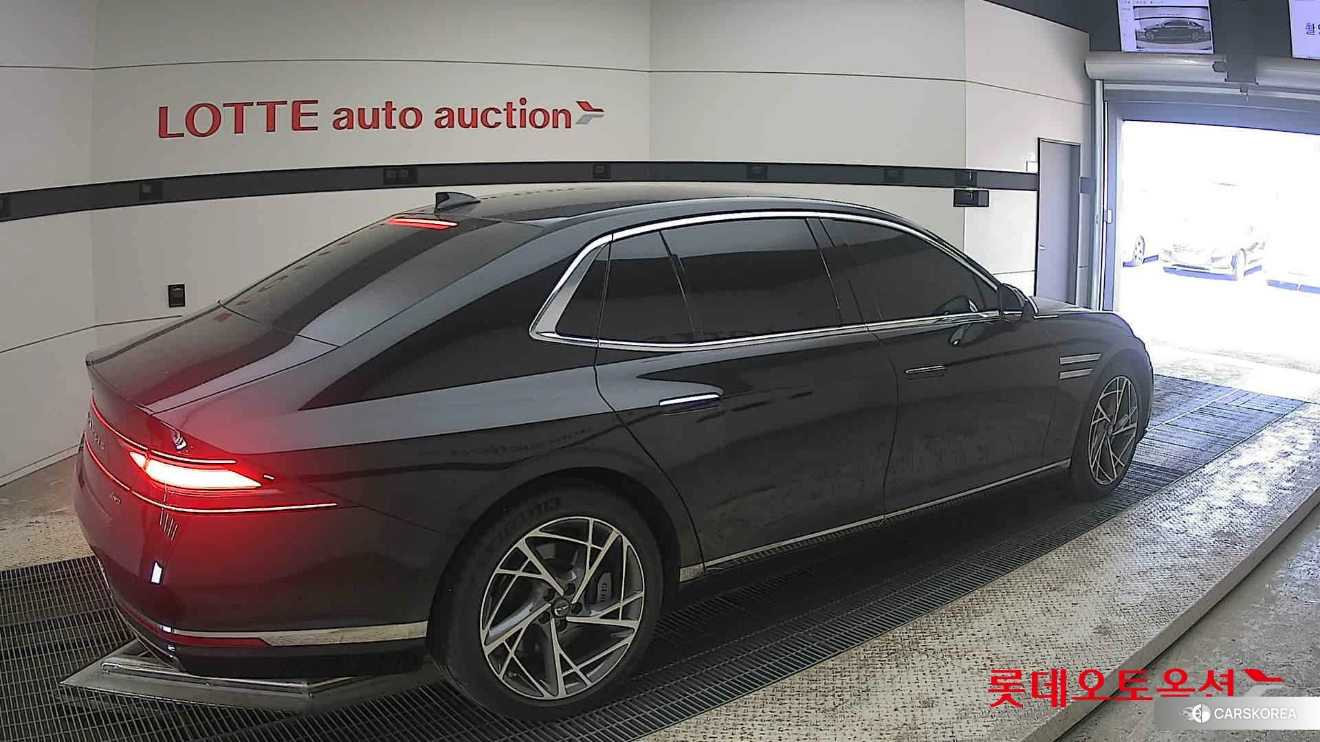 Hyundai G90 id 4289320 из Кореи 10