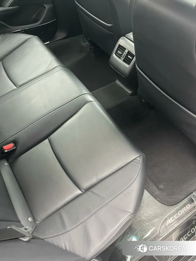 Honda Accord id 4259688 из Китая 10