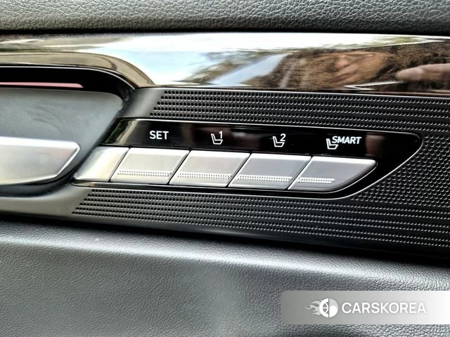 Genesis G90 id 4245365 из Кореи 10