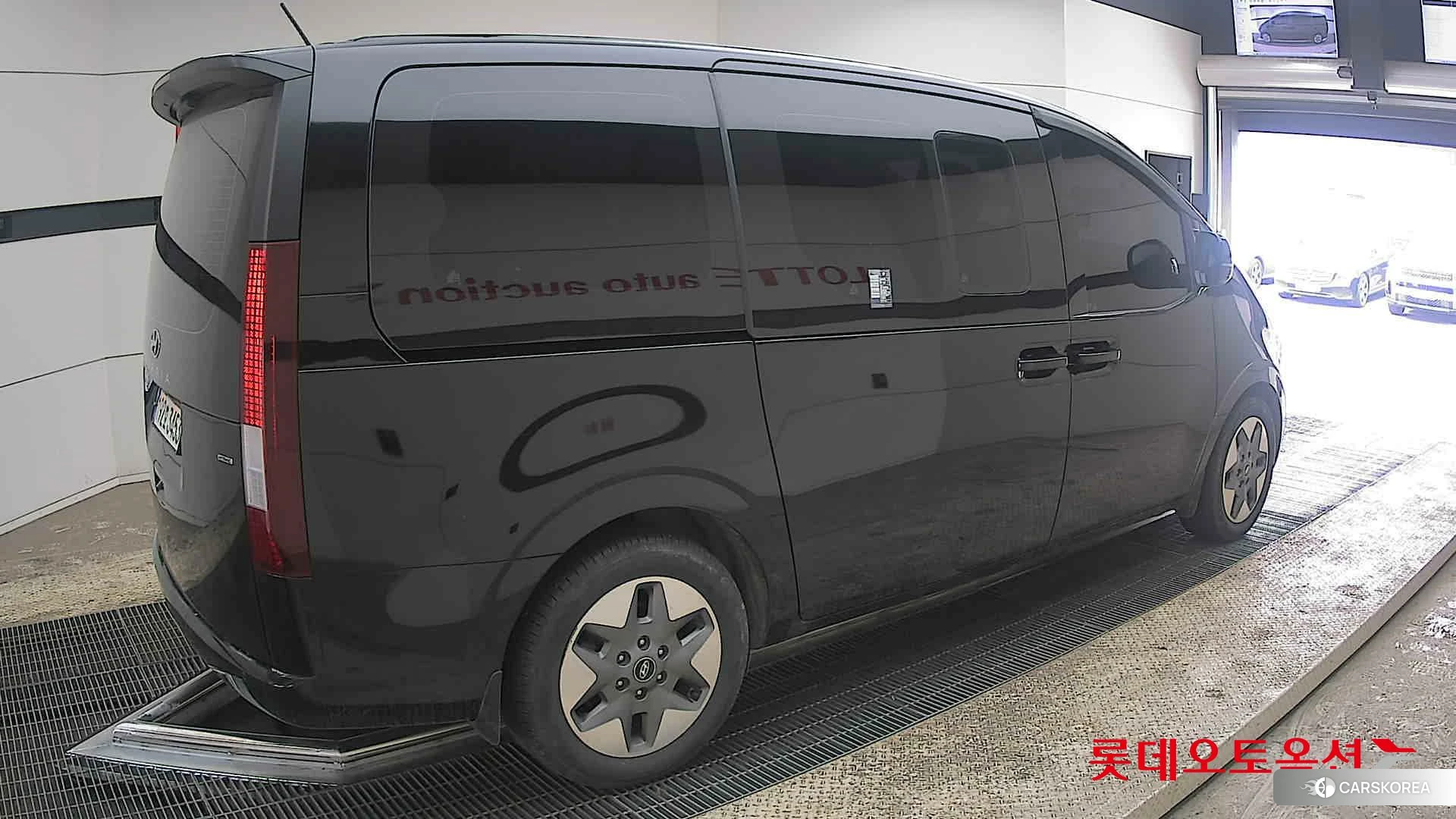 Hyundai Staria id 3875793 из Кореи 10