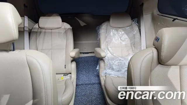 Kia The New Carnival id 2908169 из Кореи 10