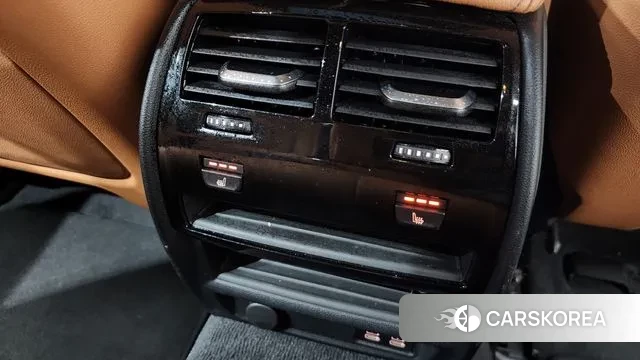 BMW 5 Series (G30) id 3389829 из Кореи 10