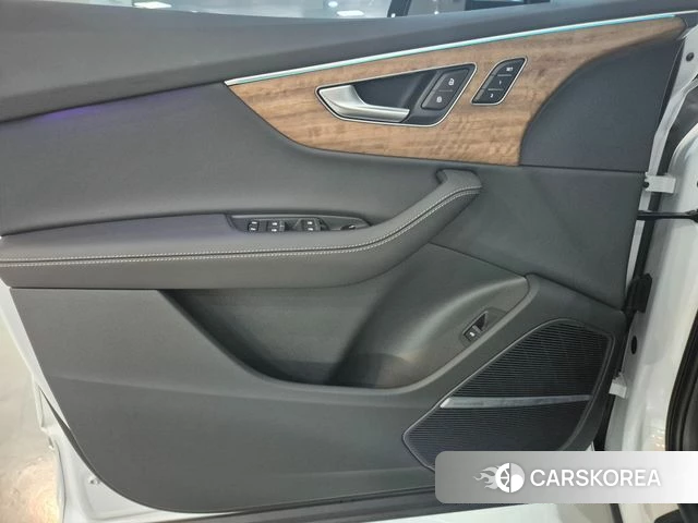 Audi Q7 (4M) id 4634891 из Кореи 10