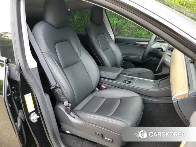 Tesla Model Y id 3939385 из Китая 10