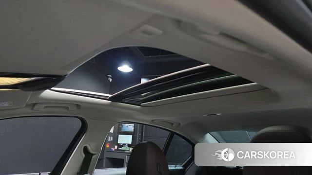 BMW 3 Series (G20) id 3897646 из Кореи 10