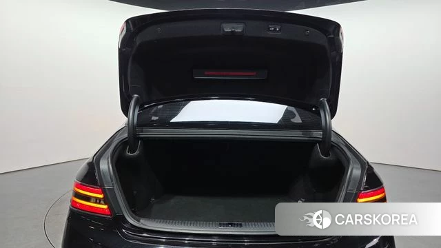 Genesis G90 id 3904456 из Кореи 10