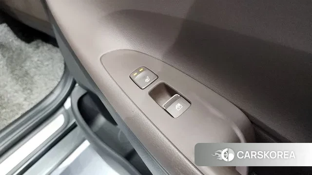 Hyundai The New Grandeur IG id 3000031 из Кореи 10