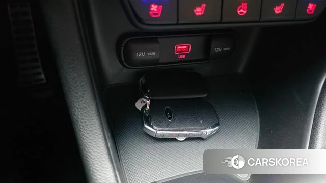 Kia Sportage The Bold id 3843523 из Кореи 10