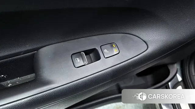 Hyundai The New Grandeur IG Hybrid id 3508707 из Кореи 10