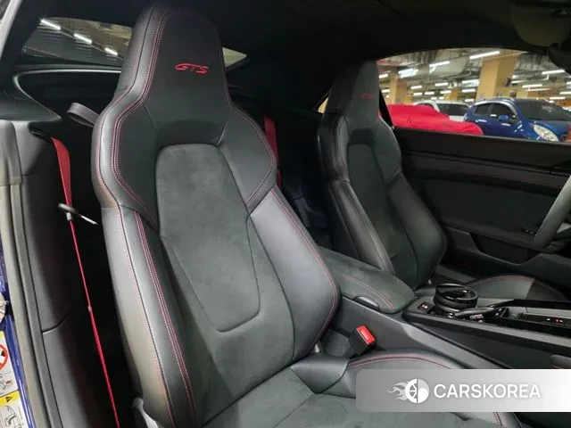 Porsche 911(992) id 3036411 из Кореи 10