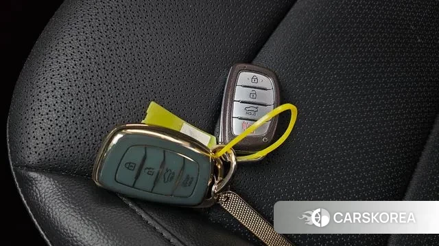 Hyundai Avante AD id 3612757 из Кореи 10