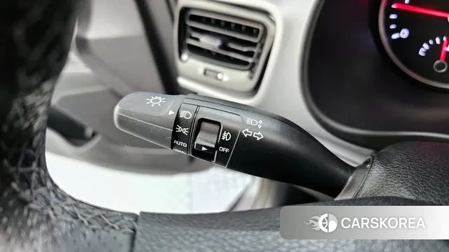 Kia Stonic id 3449516 из Кореи 10