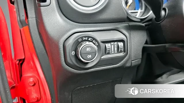 Jeep Wrangler (JL) id 3529921 из Кореи 10