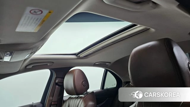 Mercedes-Benz E-Class W213 id 3807927 из Кореи 10