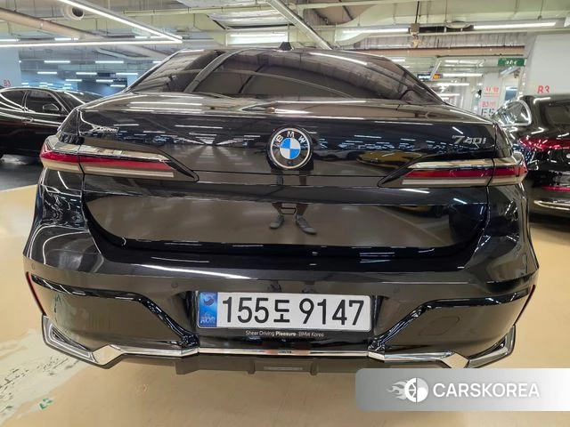 BMW 7 Series (G70) id 4739222 из Кореи 10