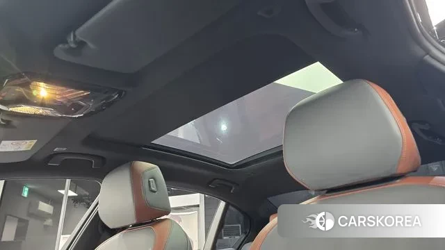 BMW 5 Series (G60) id 3359703 из Кореи 10