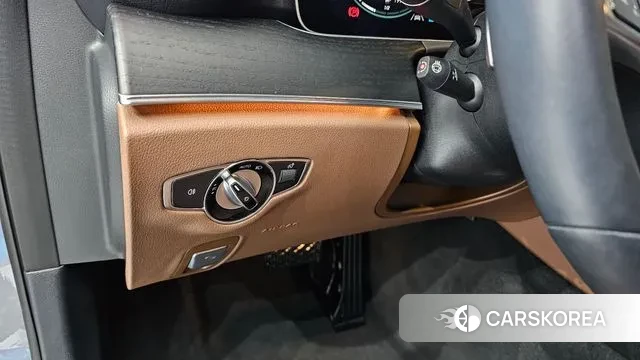 Mercedes-Benz E-Class W213 id 3507713 из Кореи 10